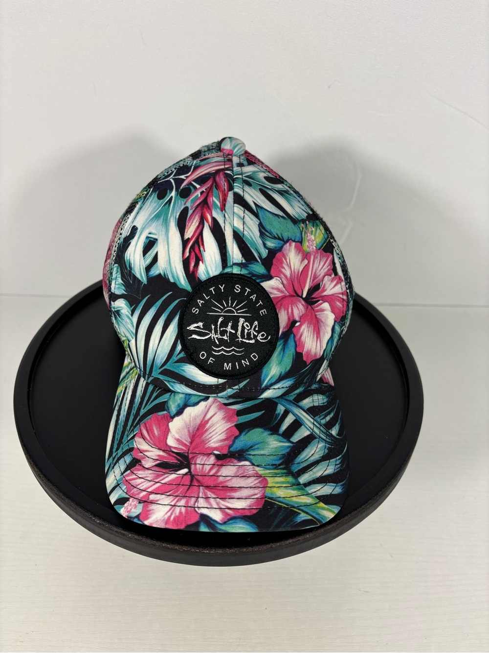 Salt Life Youth Tropical Floral Mesh Snapback Trucker Hat